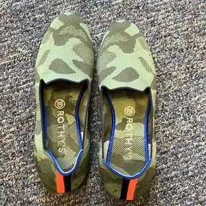 ROTHY'S Olive Camo Knit RETIRED Flats Round Toe Sz 9.5 Womens Shoes Loafers